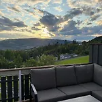 Дом отдыха Toppen House *